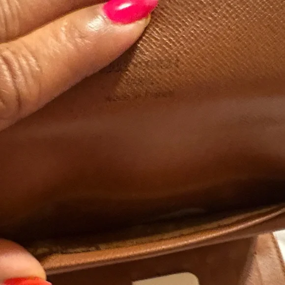 Louis Vuitton authentic monogram papier wallet with COA passport holder - Picture 3 of 13